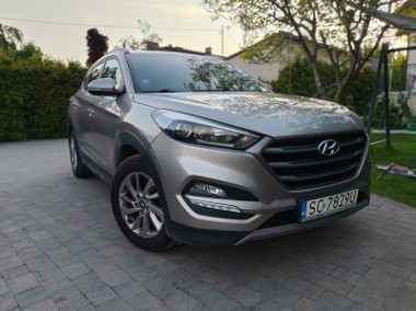 Hyundai Tucson 1.7 141 km, pierwszy właściciel-1