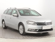 Volkswagen Passat B7 , Navi, Klimatronic, Tempomat, Parktronic