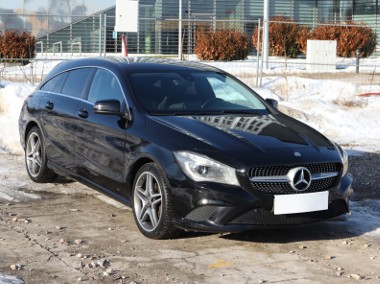 Mercedes-Benz Klasa CLA , Automat, Skóra, Xenon, Bi-Xenon, Klimatronic, Tempomat,-1