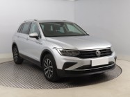 Volkswagen Tiguan , Serwis ASO, DSG, Navi, Klimatronic, Tempomat, Parktronic,