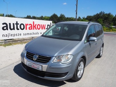 Volkswagen Touran I-1