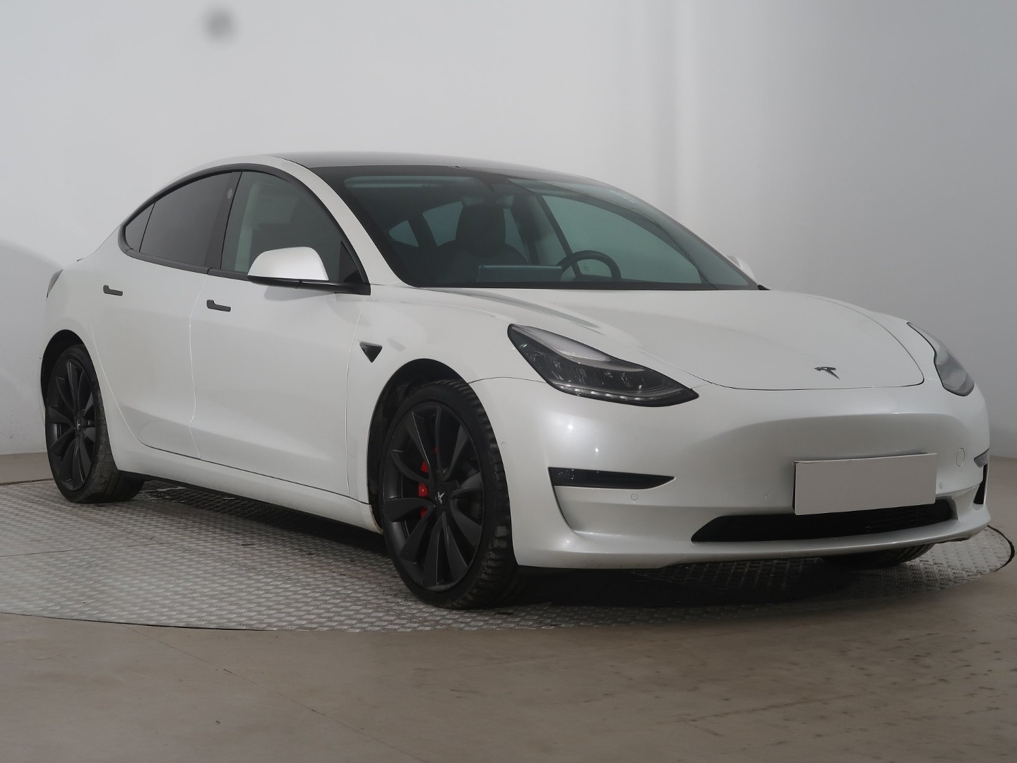 Tesla Model 3 , SoH 90%, Automat, VAT 23%, Skóra, Navi, Klimatronic,