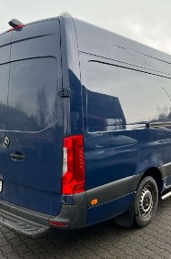 Mercedes-Benz Sprinter-2