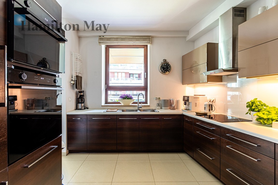 Elegancki apartament przy Leszczyńskiej [NA WYŁĄCZNOŚĆ] - Więcej