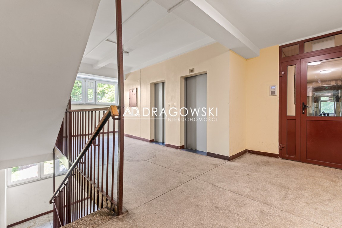 Saska Kępa, 2 pokoje balkon - Więcej