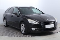 Peugeot 508 , Klimatronic, Tempomat, Parktronic, Podgrzewane siedzienia,