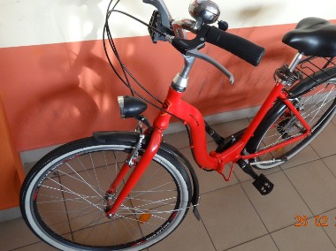 Mało używany rower spacerowy ze składaną aluminiową ramą - wymiar kół 26".-1