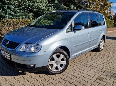 Volkswagen Touran I-1