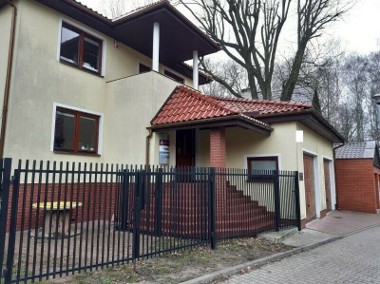 Dom Warszawa Wesoła, ul. Jana Pawła II-1