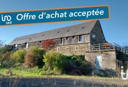 Dom LA TOUR D\&apos;AUVERGNE