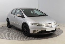 Honda Civic VIII , Klimatronic, Tempomat, Parktronic, Podgrzewane siedzienia,