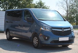 Opel Vivaro , L2H1, 9 Miejsc