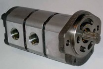 Pompa hydrauliczna do minikoparki, koparki Bobcat X32