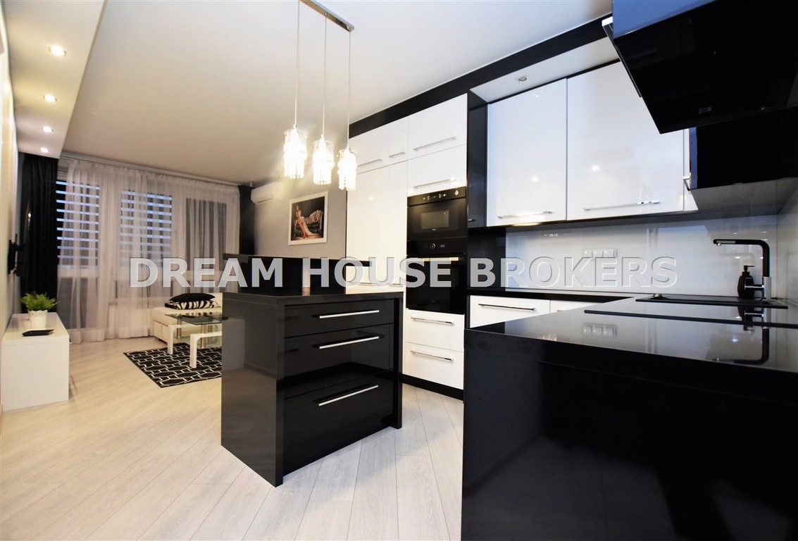 LUKSUSOWY APARTAMENT DO WYNAJĘCIA !!! - Widok 3