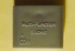 Multi function socket. 30x27x13 mm. Nie mam pojęcia co to jest