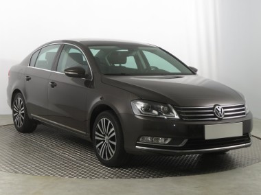 Volkswagen Passat B7 , Salon Polska, Serwis ASO, Navi, Xenon, Bi-Xenon,-1