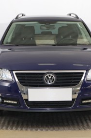 Volkswagen Passat B6 , Xenon, Klima, Tempomat, Parktronic, Podgrzewane siedzienia,-2