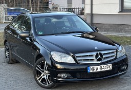 Mercedes-Benz Klasa C W204 1.8 Benzyna _Avantgarde_pół skóry_Navigacja