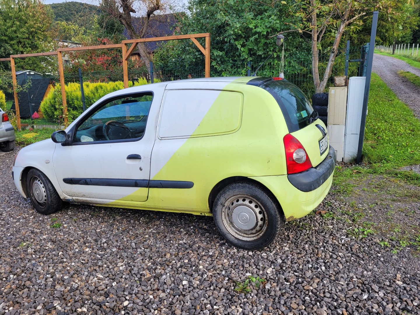 Renault Clio III - BRZYDAL ale sprawny i bezawaryjny z ogromną paką ok. 1m3