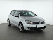 Volkswagen Golf VI , Klimatronic, Tempomat, Parktronic, Podgrzewane siedzienia