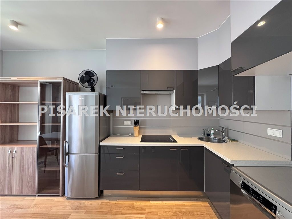Apartament 2-pokojowy centrum, garaż - Widok 2