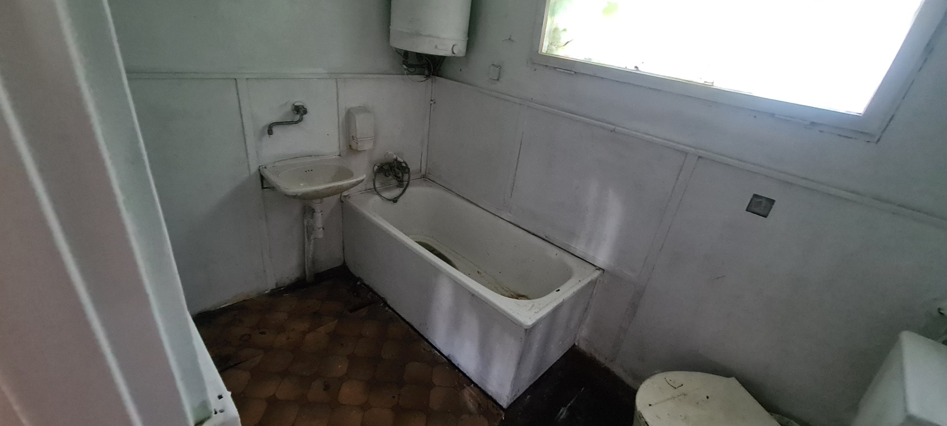 ROD Tęcza Działka Złotniki Gmina Suchy Las z Domkiem Murowanym 35 m² - Więcej