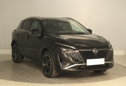 Nissan Qashqai III , 1. Właściciel, Serwis ASO, Automat, VAT 23%, Skóra, Navi,