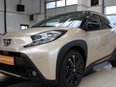 Toyota Aygo X-1