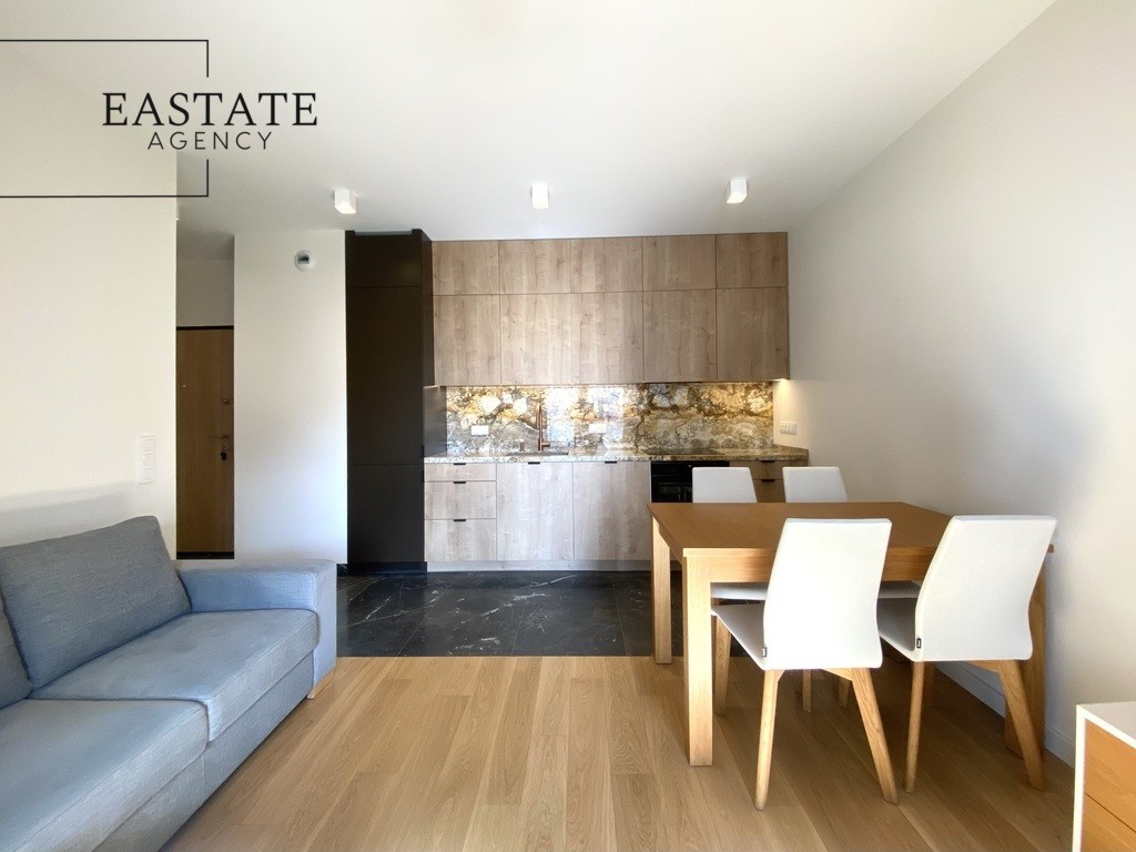 Balkon/Parking/1-Najemca/Metro! - Widok 4