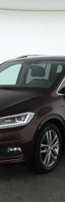Volkswagen Touran III , Salon Polska, Automat, 7 miejsc, VAT 23%, Klimatronic,-3