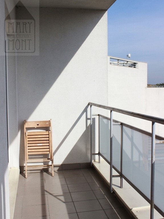 Kawalerka typu STUDIO z dużą loggią - Widok 2