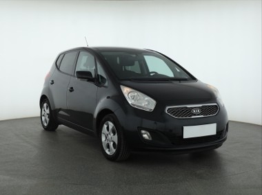 Kia Venga , Klimatronic, Parktronic, Podgrzewane siedzienia,-1