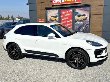 Porsche Macan-1