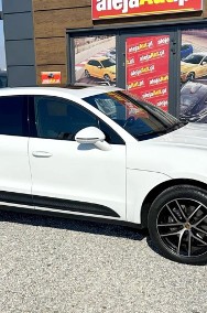 Porsche Macan-2