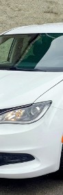 Chrysler Pacifica-3