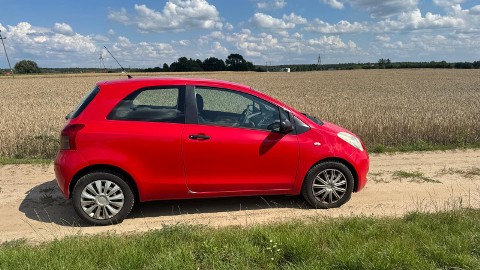 Toyota Yaris 1.3 benzyna | 2007 | 145 951 km | 1. właściciel