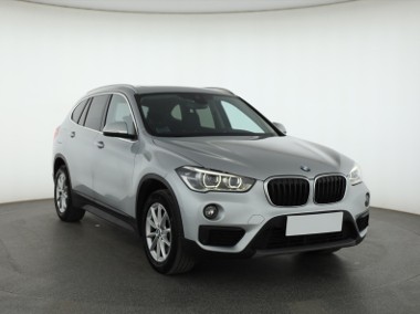 BMW X1 F48 , 190 KM, Navi, Klimatronic, Tempomat, Parktronic,-1