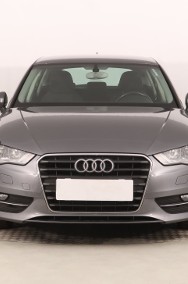 Audi A3 III (8V) , Klimatronic, Parktronic, Podgrzewane siedzienia-2