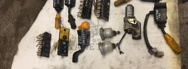 Sanderson 625 - Joysticki | Joystick | Wskażniki | Kontrolki | Plastiki - [KABINA CZĘŚCI]-1