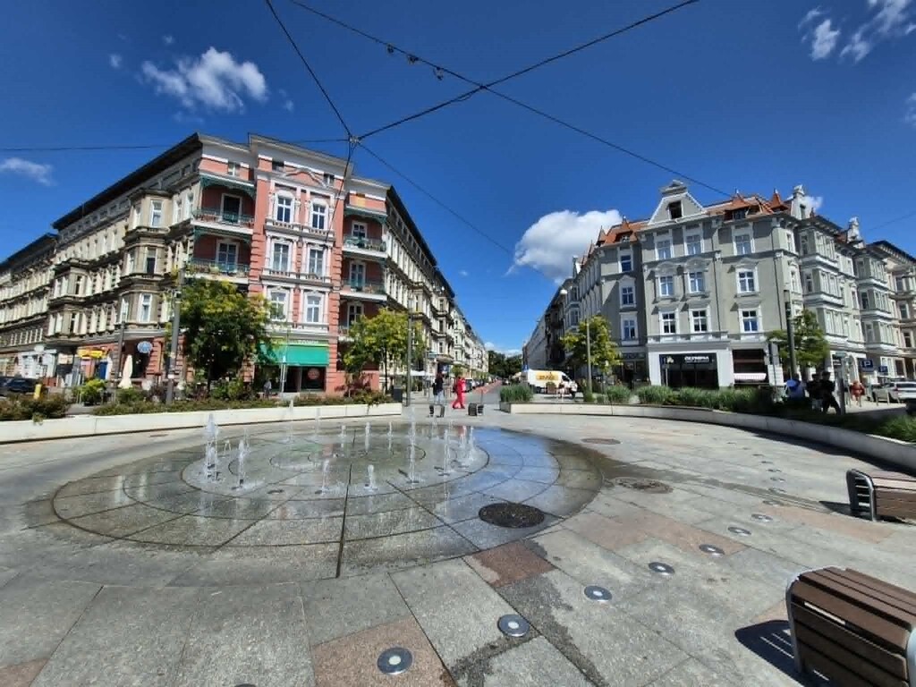140 m tuż przy placu Grunwaldzkim