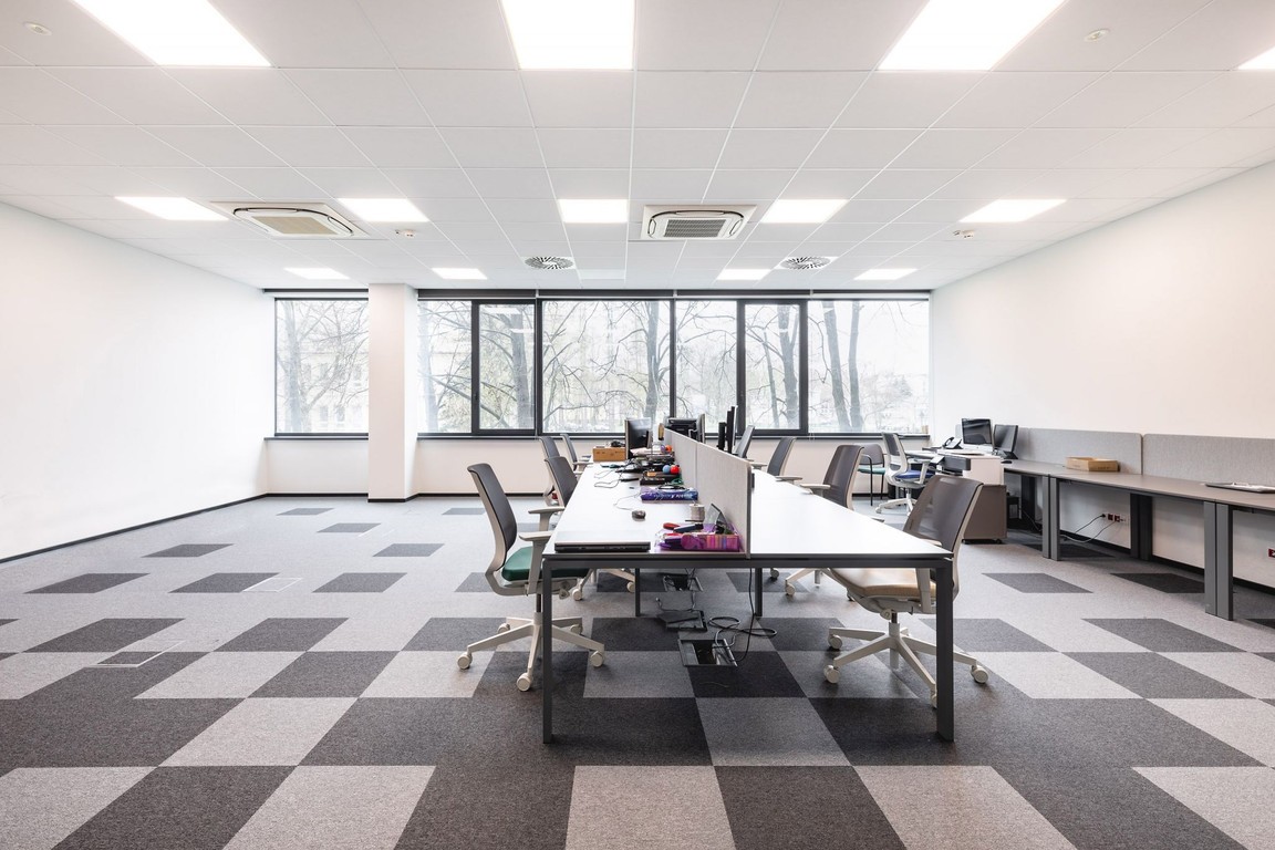 MIX Group - lokal biurowy - 142 m² - ul. Jasnogórska 9 – pohled 2
