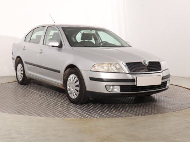 Skoda Octavia II , GAZ, Klimatronic-1