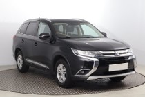 Mitsubishi Outlander III , Klimatronic, Tempomat, Podgrzewane siedzienia