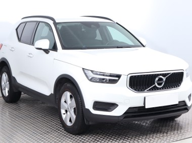 Volvo XC40 , Salon Polska, 1. Właściciel, VAT 23%, Klimatronic, Tempomat-1