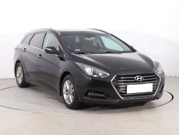 Hyundai i40 , Navi, Klimatronic, Tempomat, Parktronic,