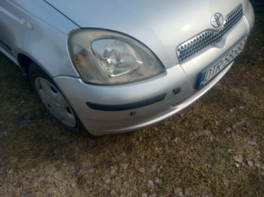 Sprzedam Toyota Yaris 1.3 benzyna, automat z 2000 r. , wersja SOL -1