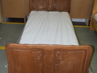 łóżko jednoosobowe z nowym materacem -1