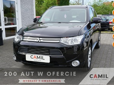 Mitsubishi Outlander III 4X4 PHEV w dobrym stanie technicznym, rok gwarancji w cenie,-1