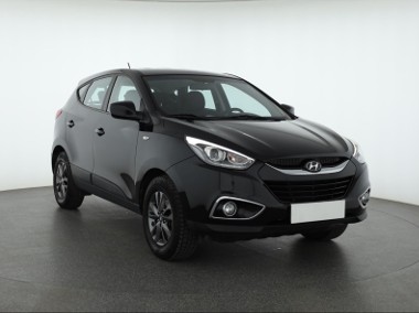 Hyundai ix35 , Klima, Tempomat, Parktronic, Podgrzewane siedzienia-1