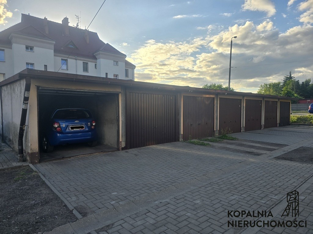 Mieszkanie | Garaż Murowany | Ogródek ROD - Więcej